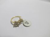 Anel banhado a ouro com pedras zirconia